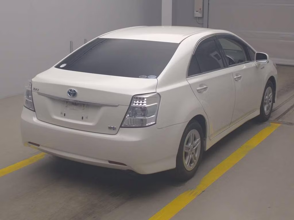 TOYOTA SAI
