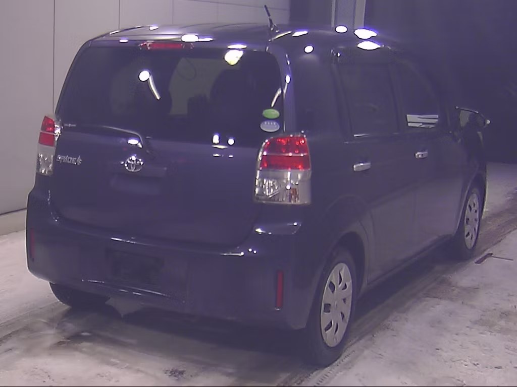 TOYOTA SPADE