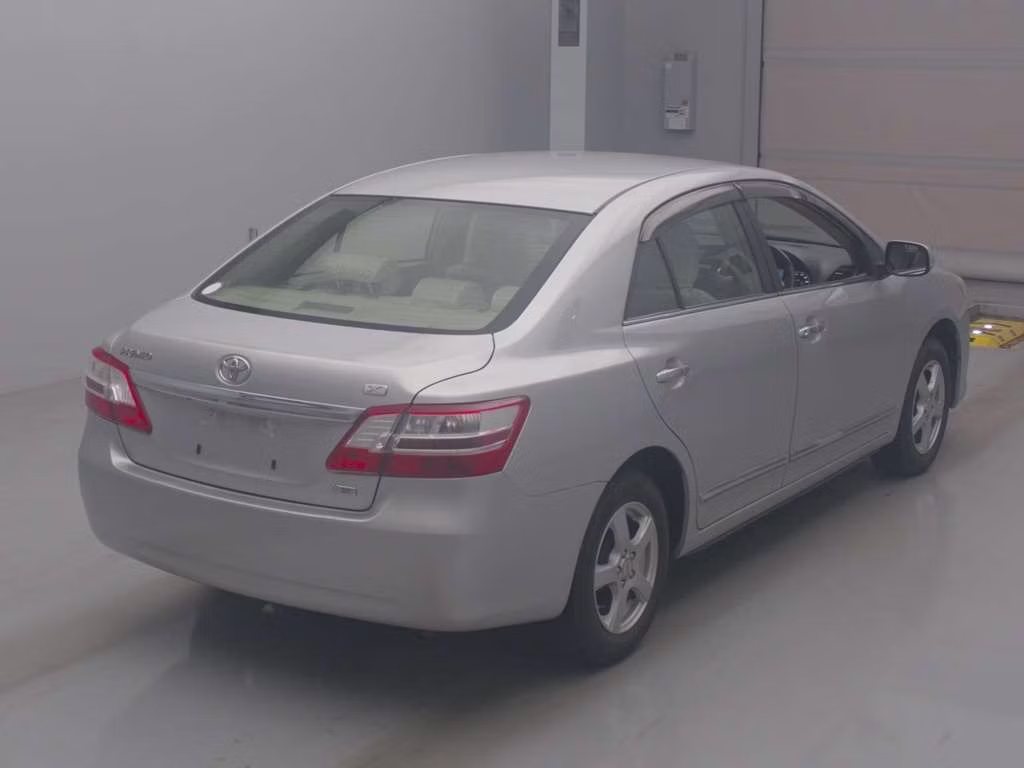 TOYOTA PREMIO