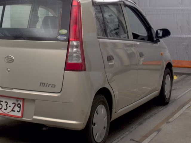 DAIHATSU MIRA