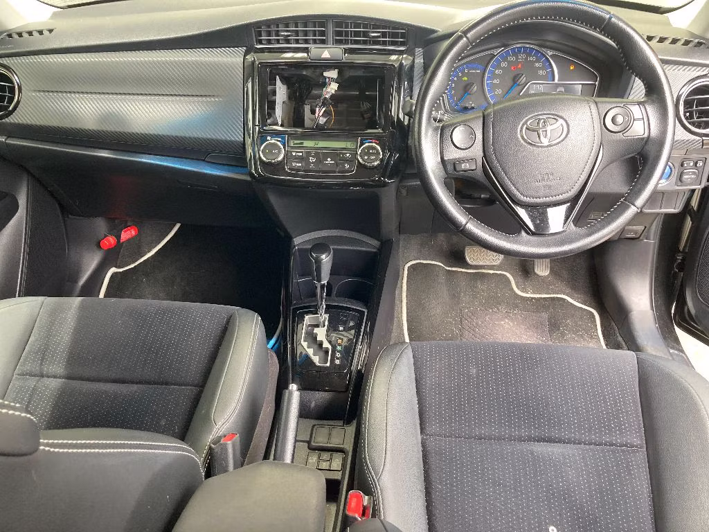 TOYOTA COROLLA FIELDER