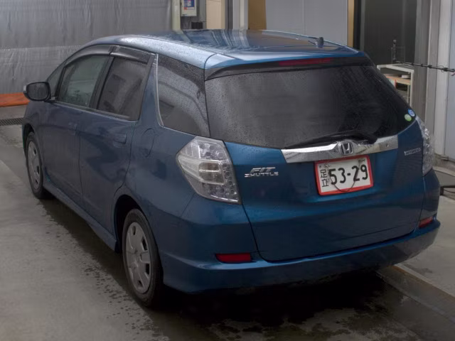 HONDA FIT SHUTTLE