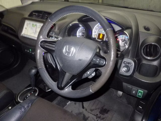 HONDA FIT SHUTTLE