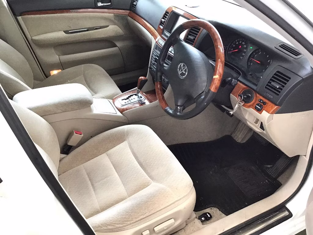 TOYOTA MARK II