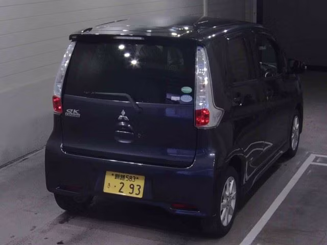 MITSUBISHI EK CUSTOM