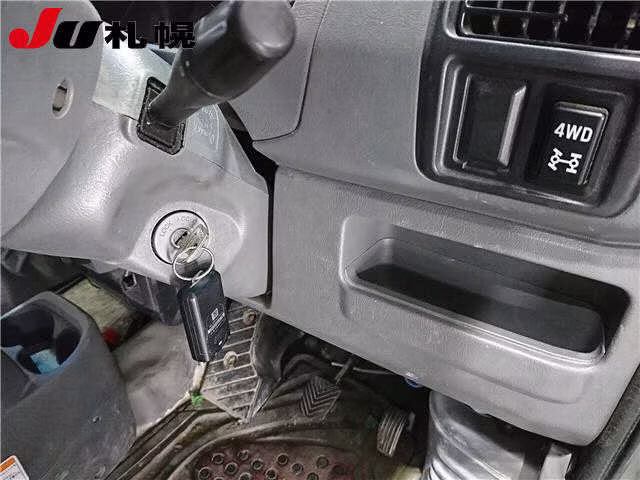 MITSUBISHI MINICAB