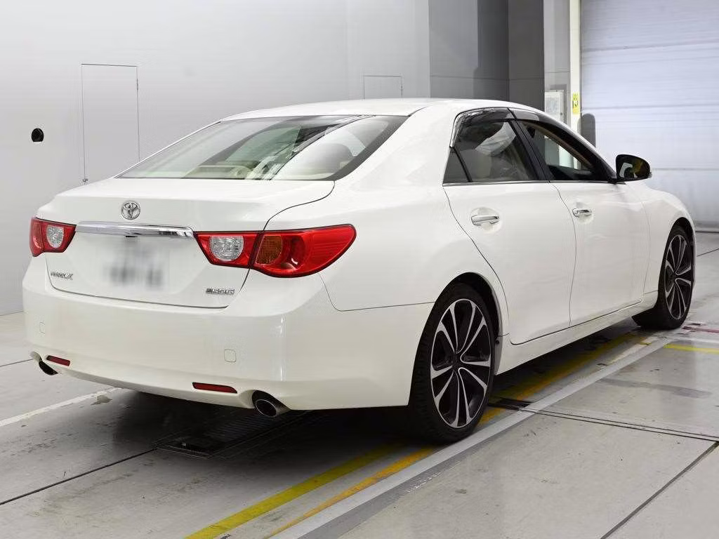 TOYOTA MARK X