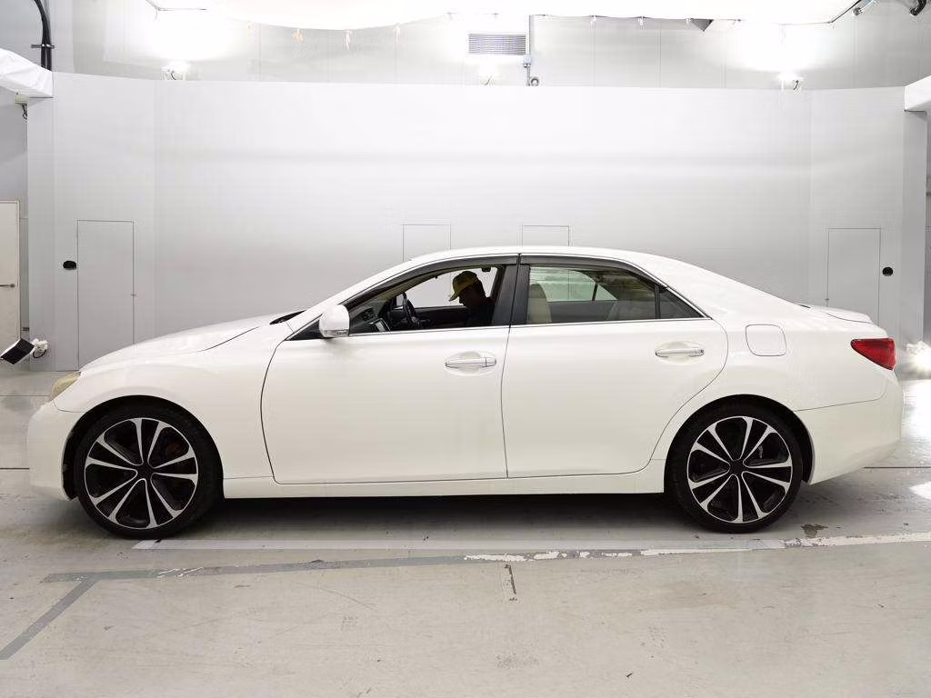 TOYOTA MARK X