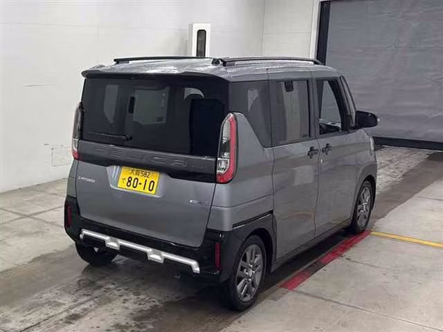 MITSUBISHI DELICA MINI