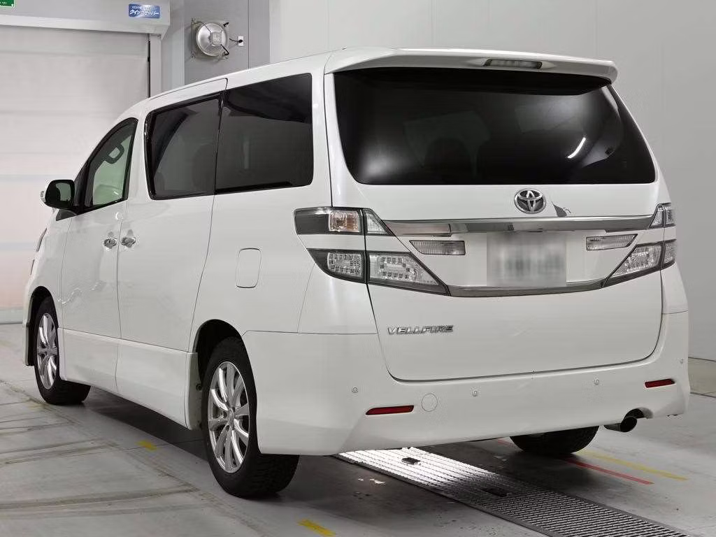 TOYOTA VELLFIRE