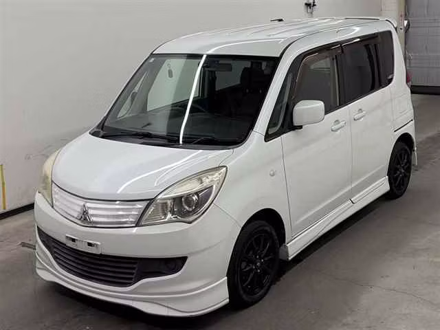 MITSUBISHI DELICA D:2