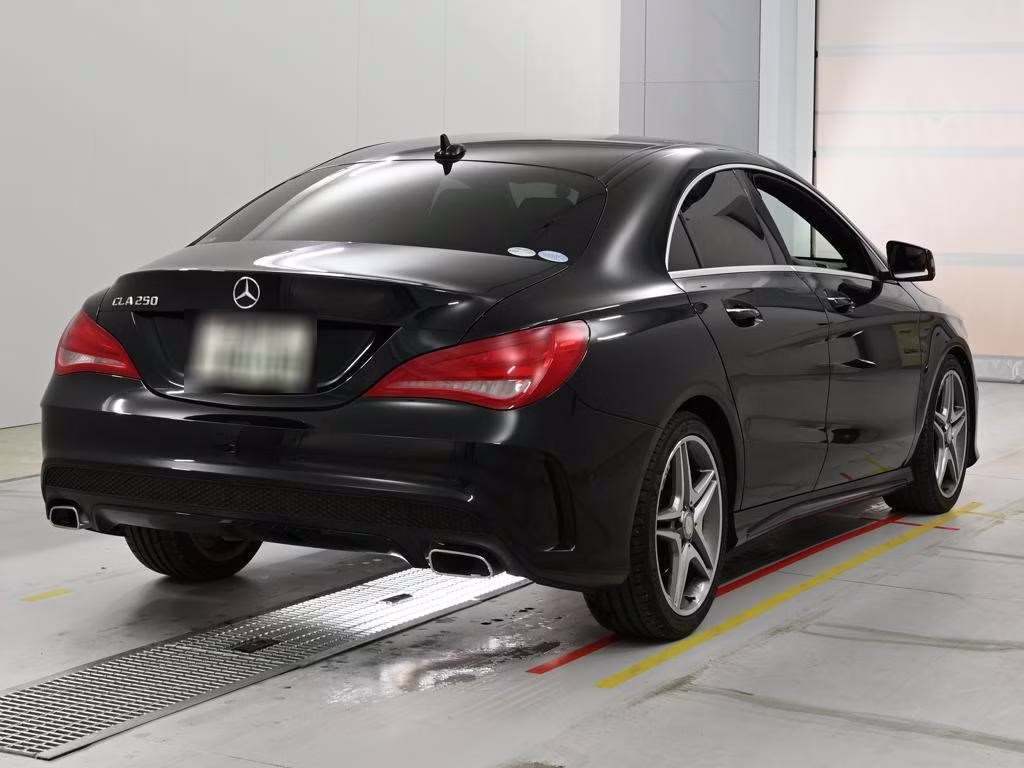 MERCEDES-BENZ CLA-CLASS