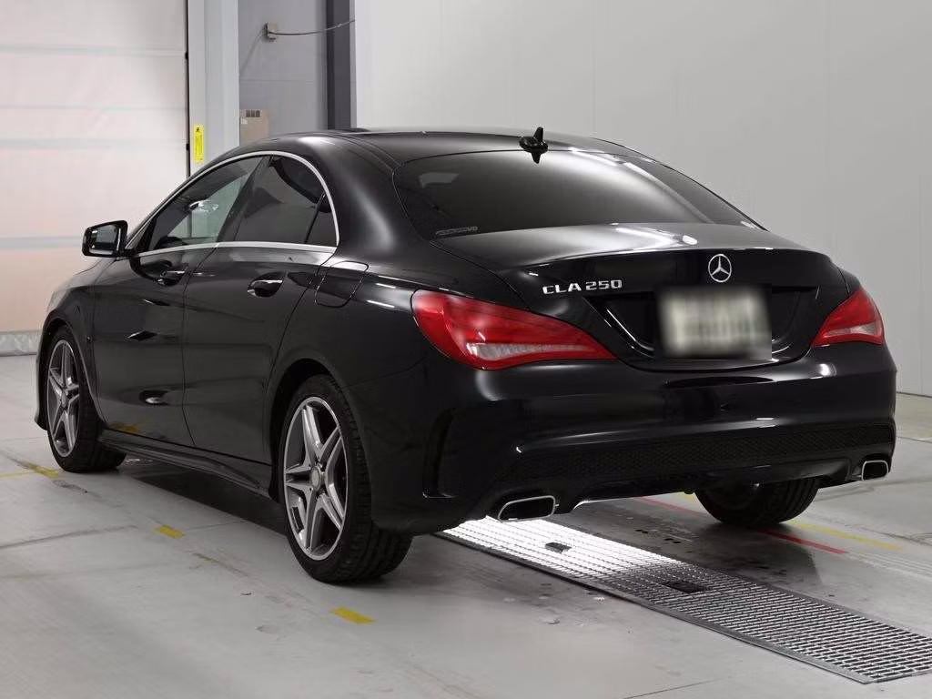 MERCEDES-BENZ CLA-CLASS