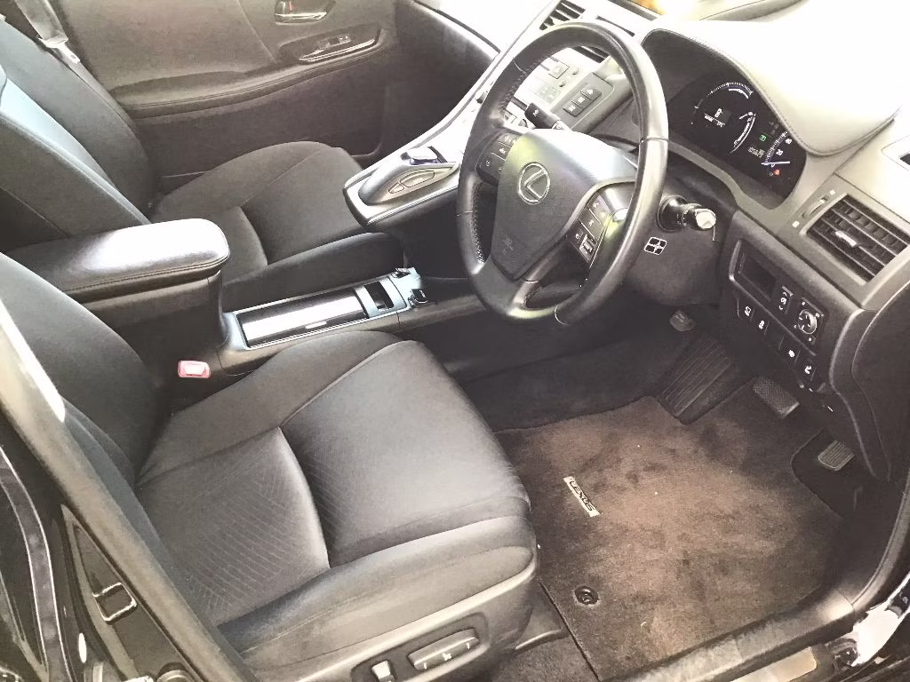 LEXUS HS250H