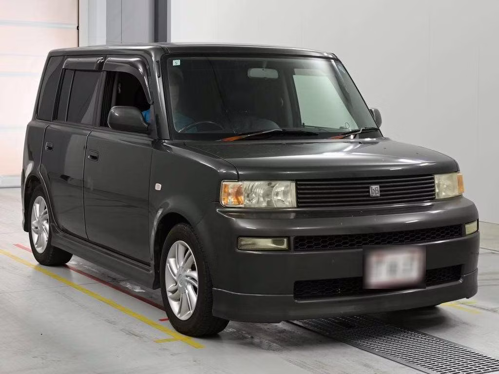 TOYOTA BB