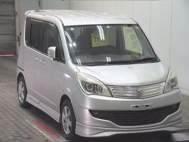 SUZUKI SOLIO