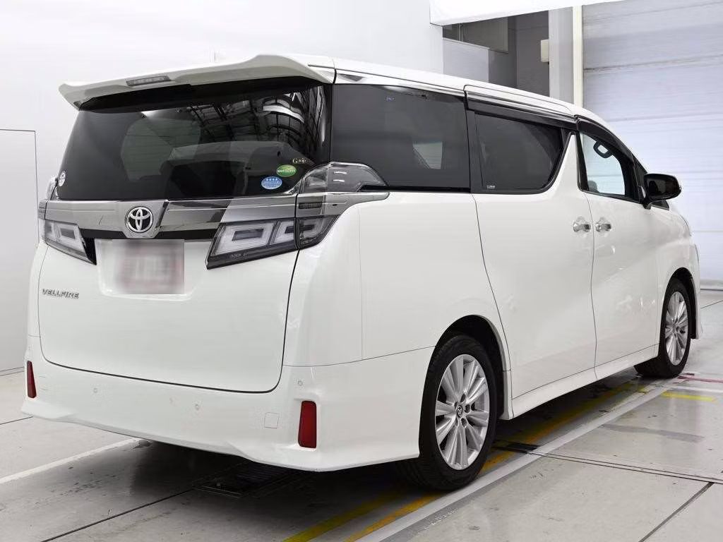TOYOTA VELLFIRE
