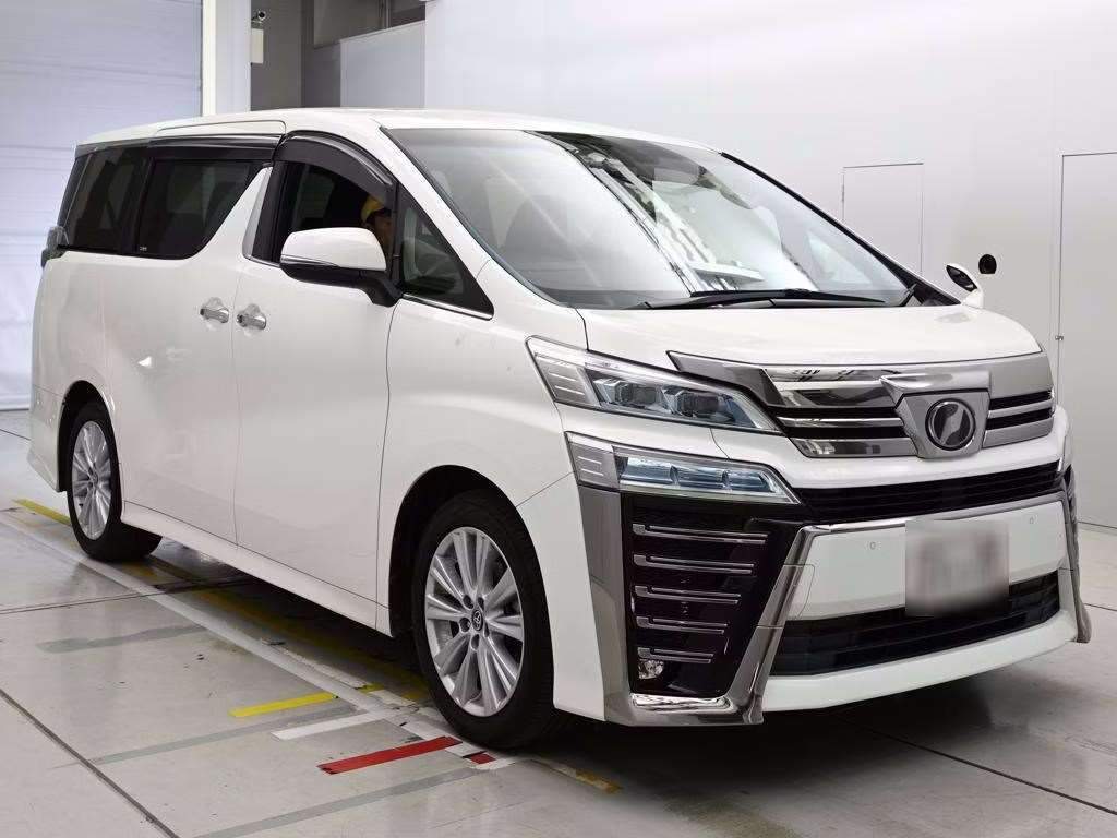 TOYOTA VELLFIRE