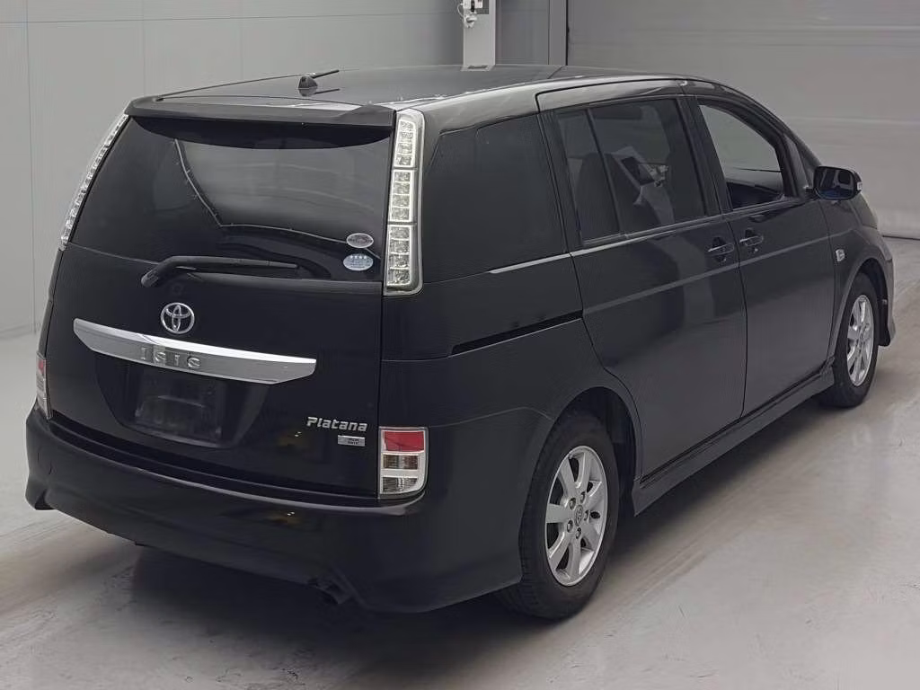 TOYOTA ISIS