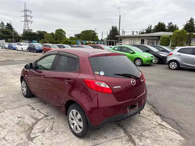 MAZDA DEMIO