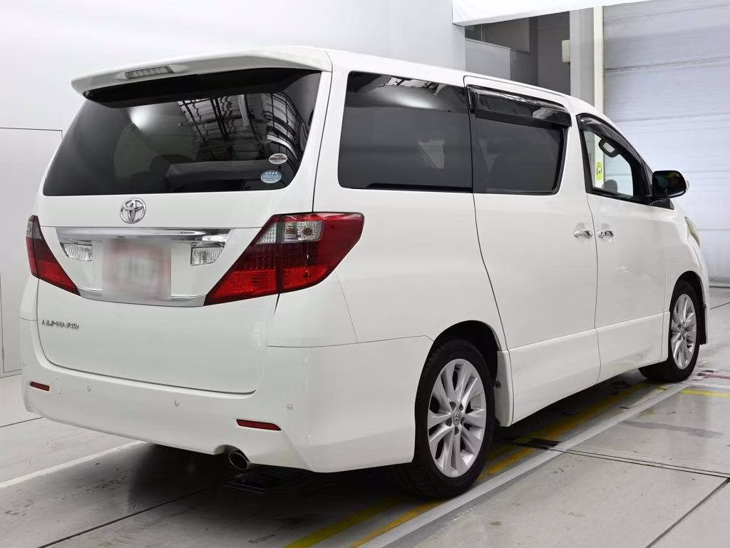 TOYOTA ALPHARD
