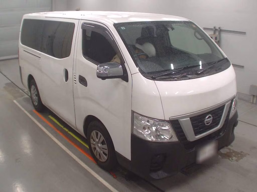 NISSAN NV350 CARAVAN