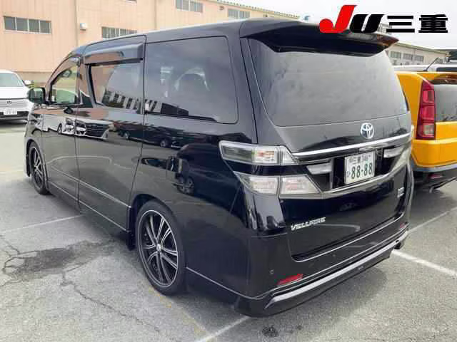 TOYOTA VELLFIRE
