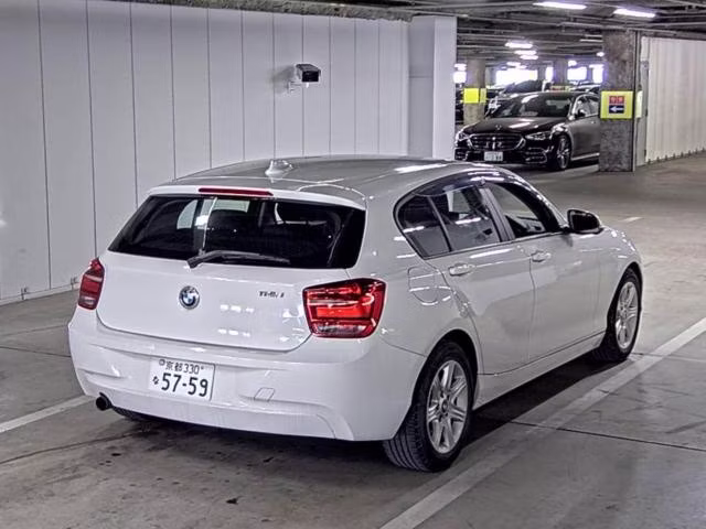BMW 1-SERIES
