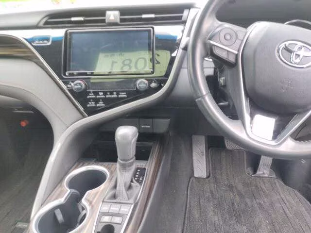 TOYOTA CAMRY