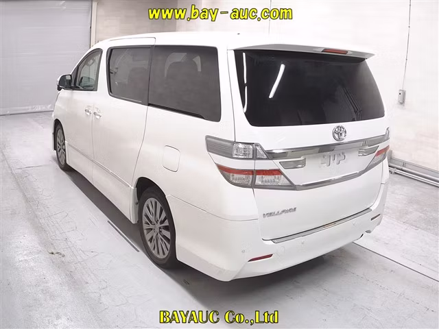 TOYOTA VELLFIRE