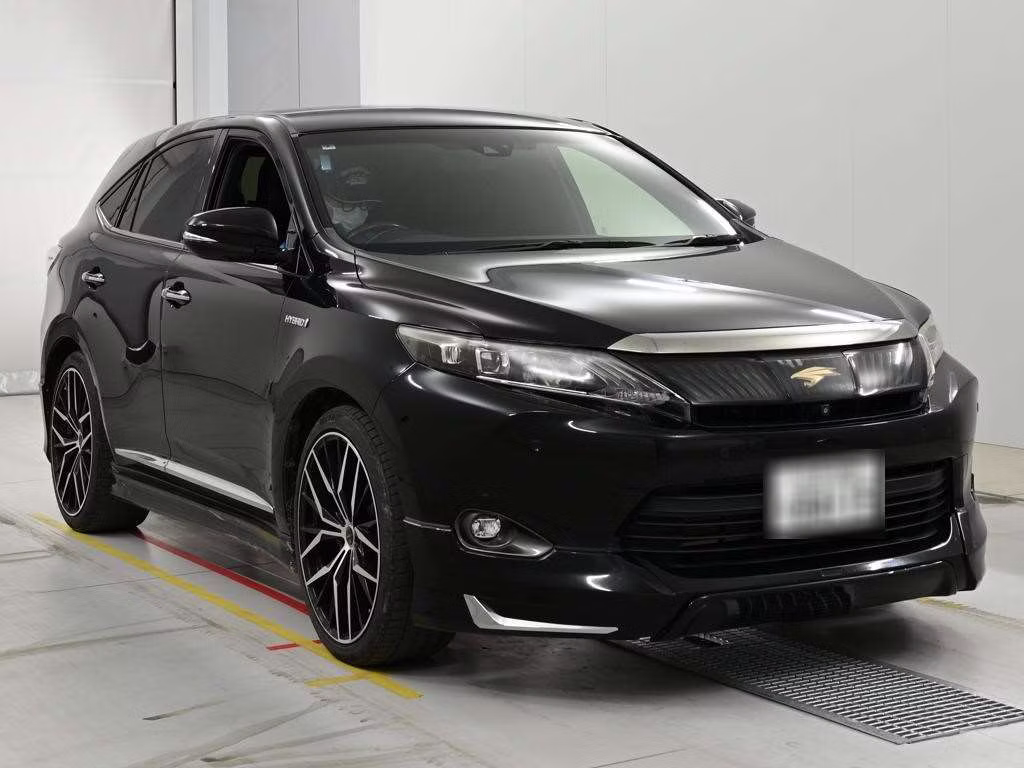 TOYOTA HARRIER