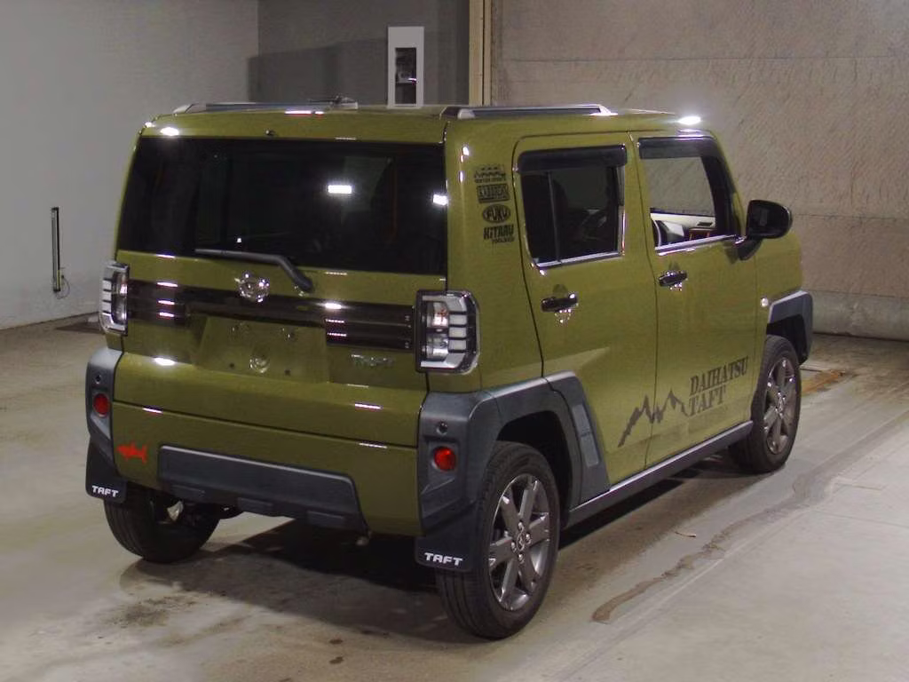 DAIHATSU TAFT