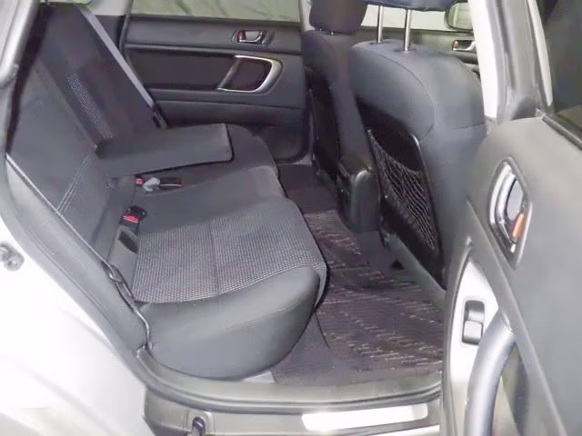 SUBARU OUTBACK