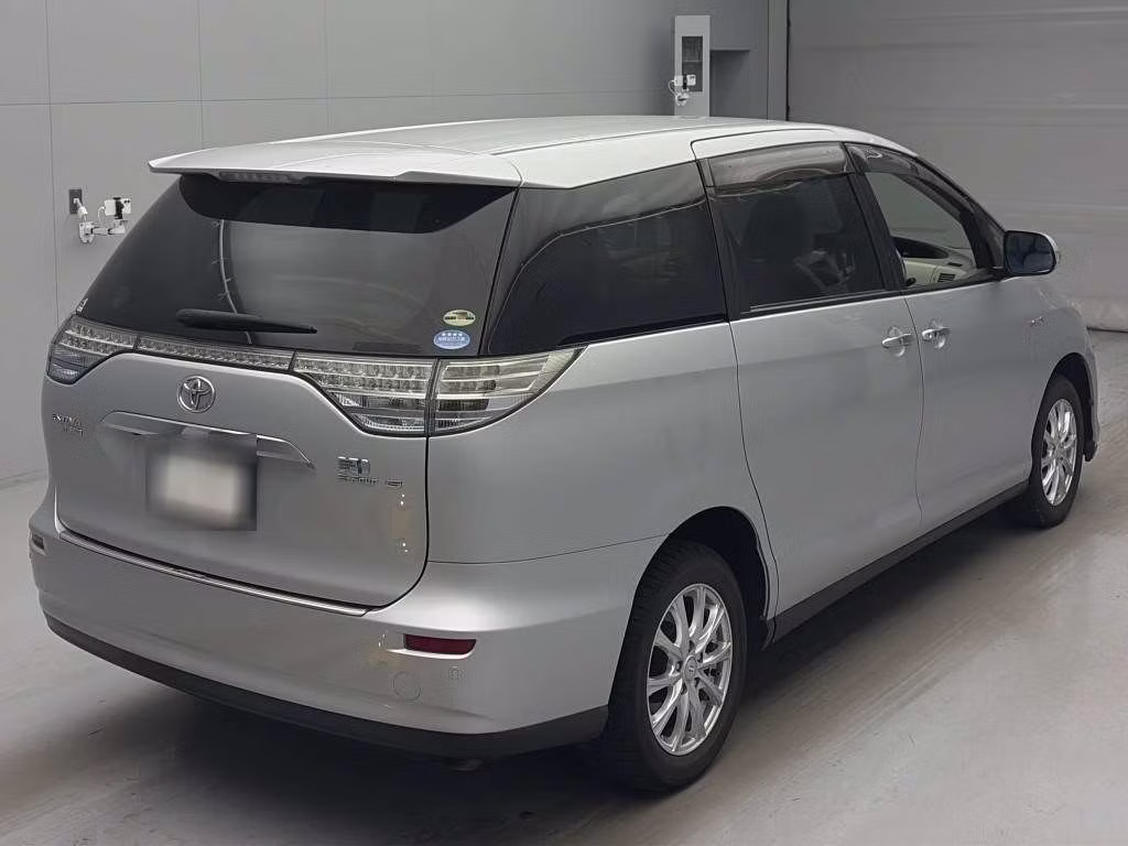 TOYOTA ESTIMA