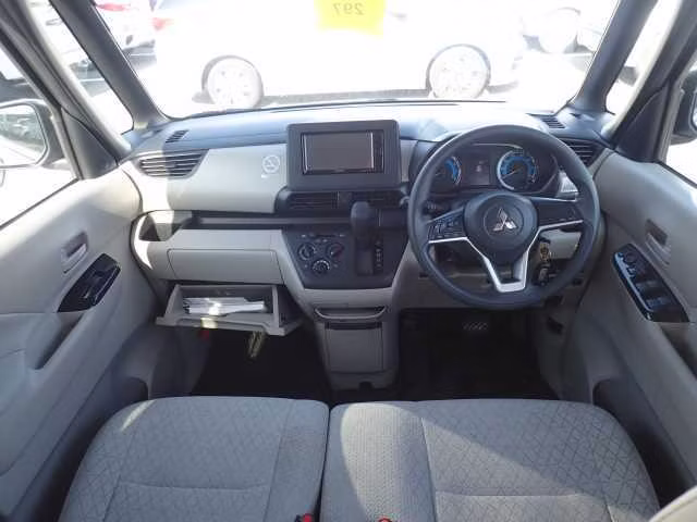 MITSUBISHI EK SPACE