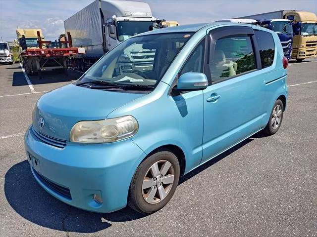 TOYOTA PORTE