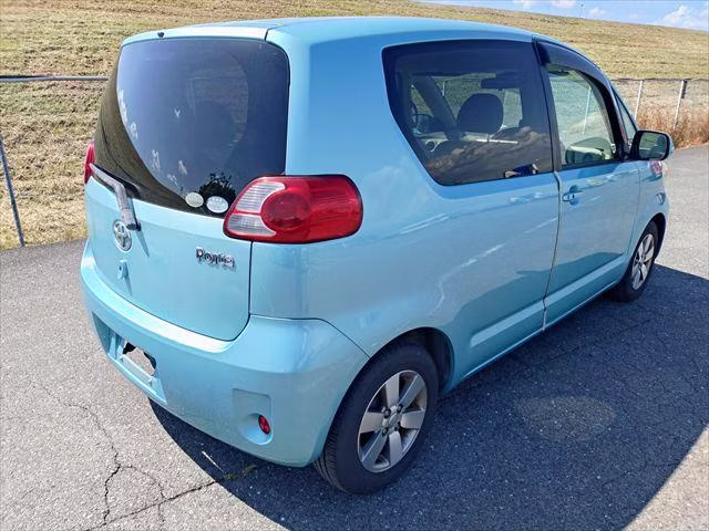 TOYOTA PORTE