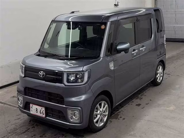 TOYOTA PIXIS MEGA