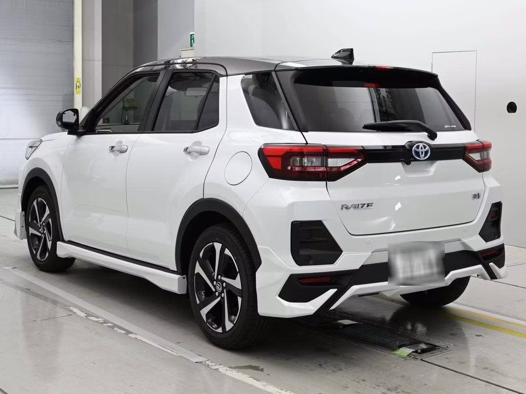 TOYOTA RAIZE