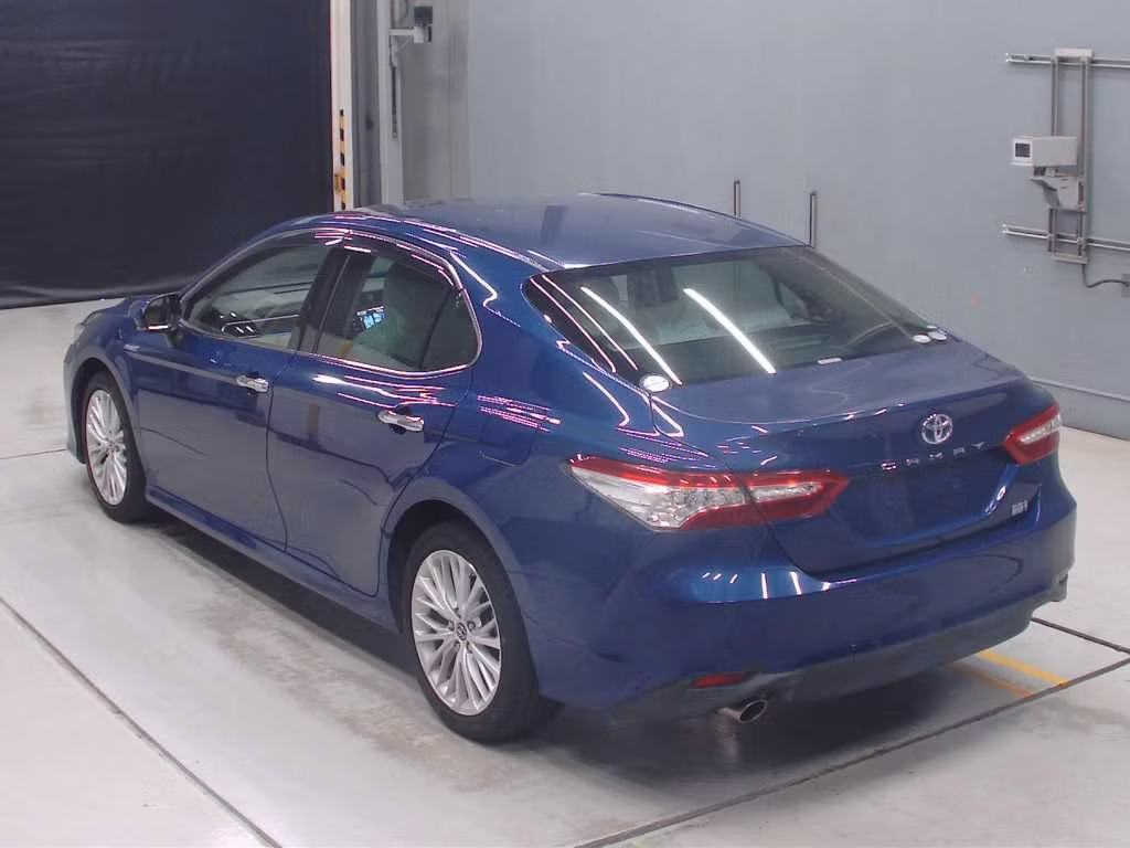 TOYOTA CAMRY