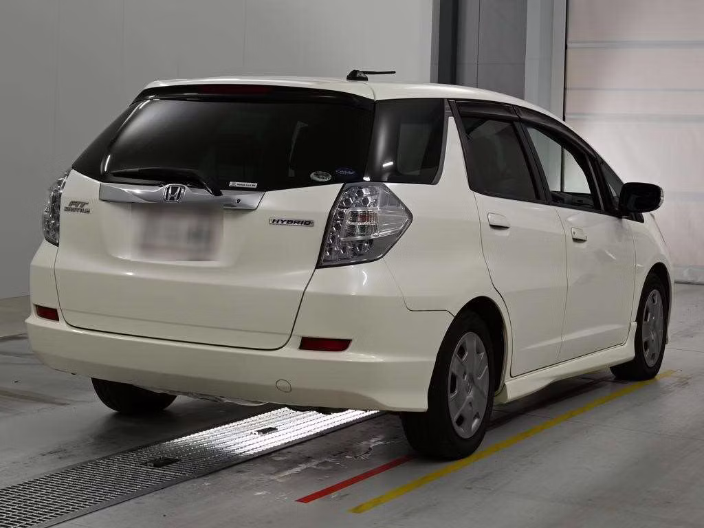 HONDA FIT SHUTTLE