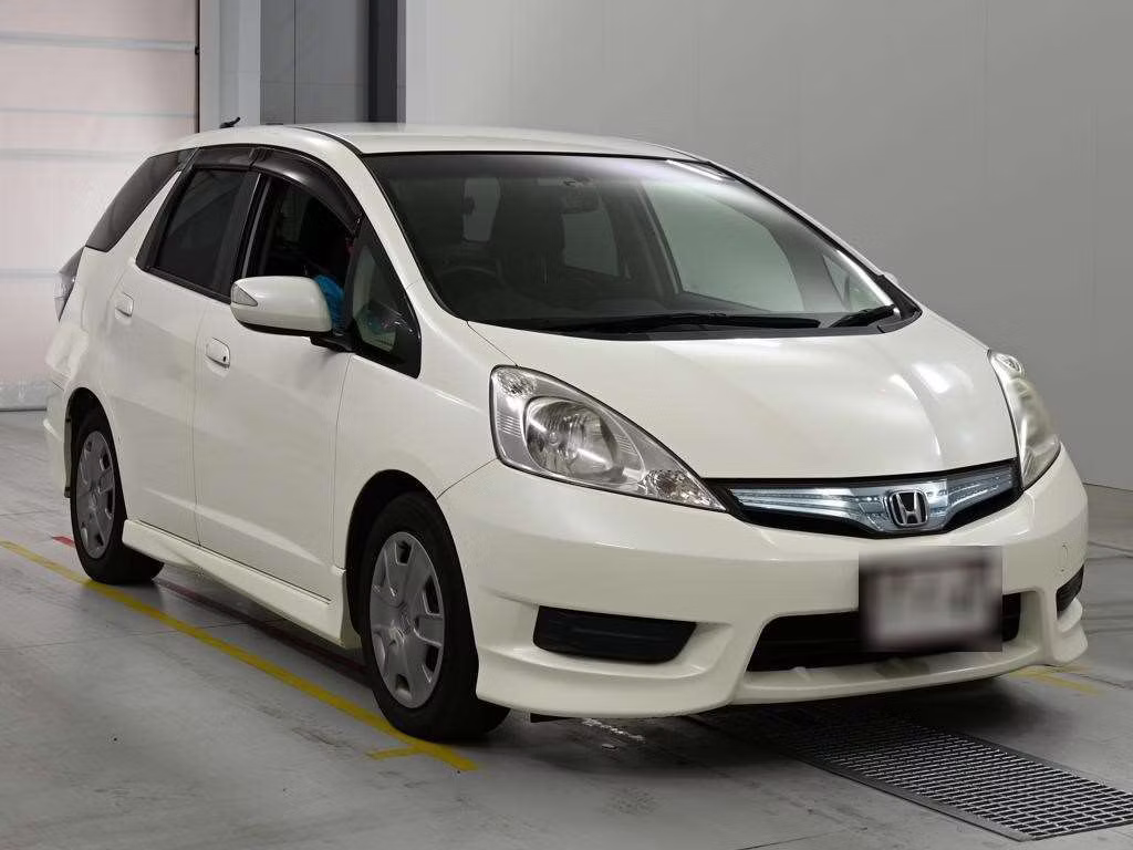 HONDA FIT SHUTTLE