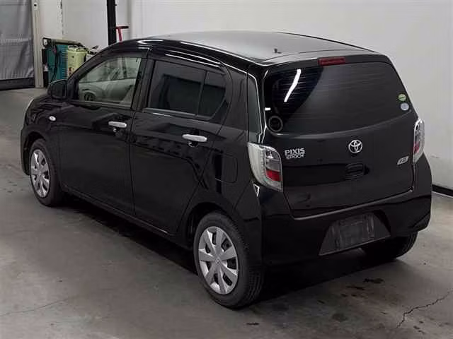 TOYOTA PIXIS EPOCH