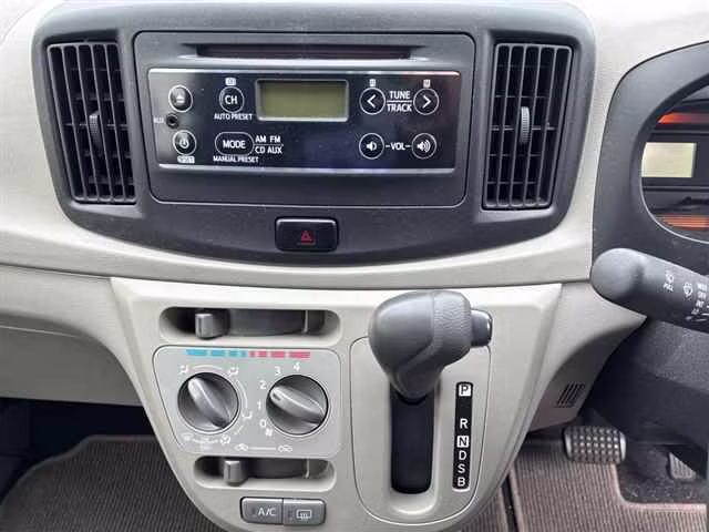 TOYOTA PIXIS EPOCH