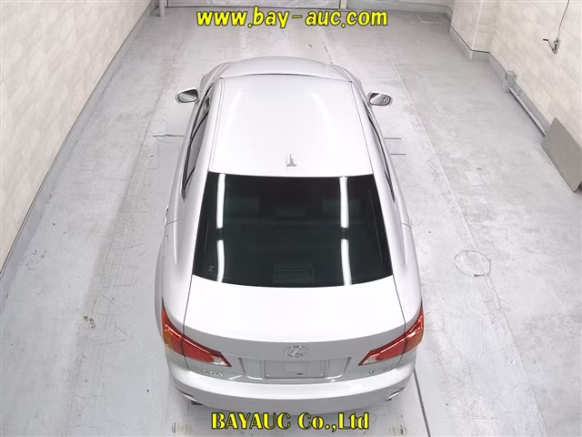 LEXUS IS250