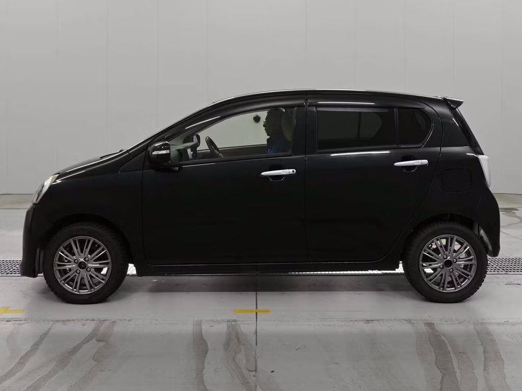 TOYOTA PIXIS EPOCH