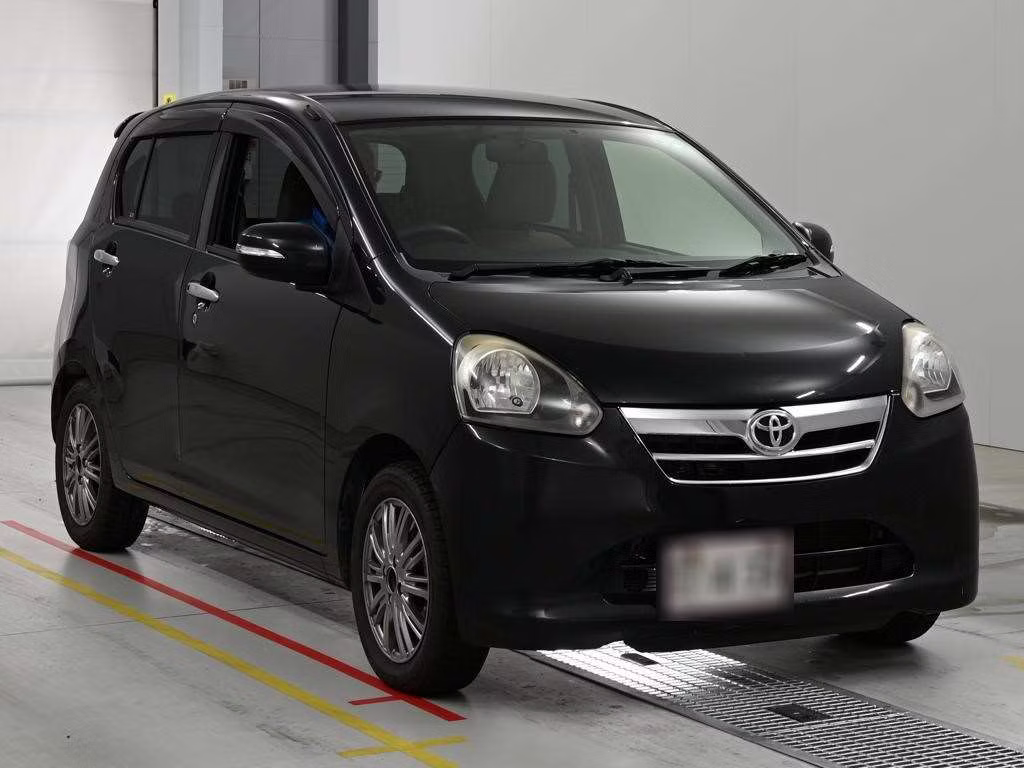 TOYOTA PIXIS EPOCH