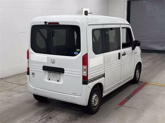 HONDA N-VAN
