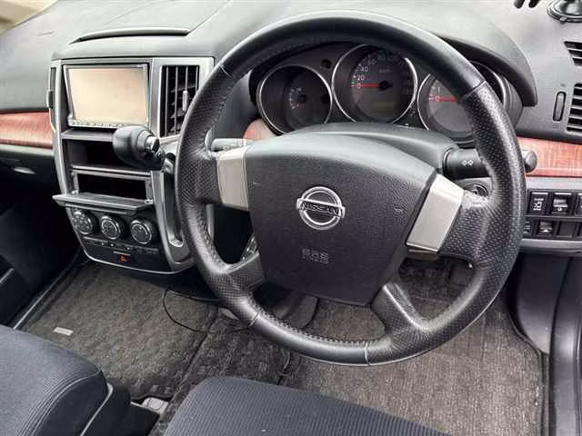 NISSAN PRESAGE