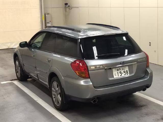 SUBARU OUTBACK